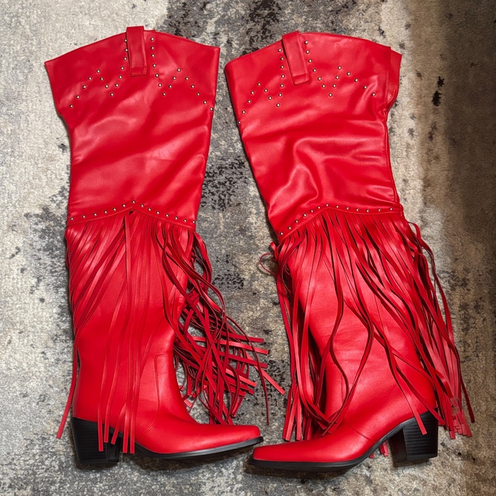 Stylish Red Fringe Heeled Boots